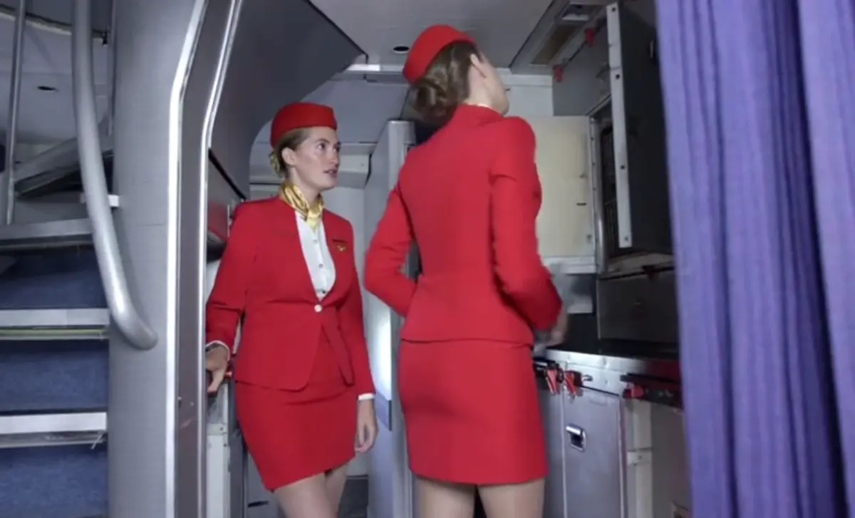 《法国空姐2019(多塞尔航空)》资源下载-法国空姐免费在线观看高清完整版