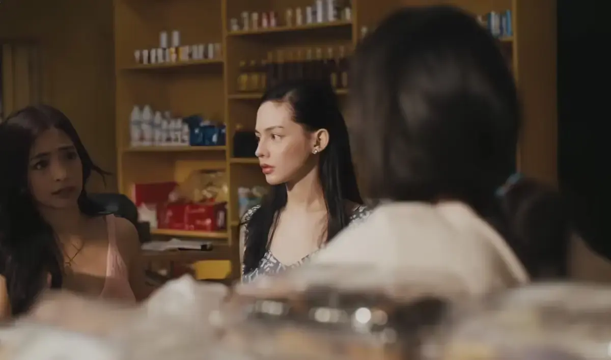 菲律宾电影《奶油馅饼》完整版高清在线观看-安杰尔卡斯特罗主演无删减-蓝光中字无广告资源下载